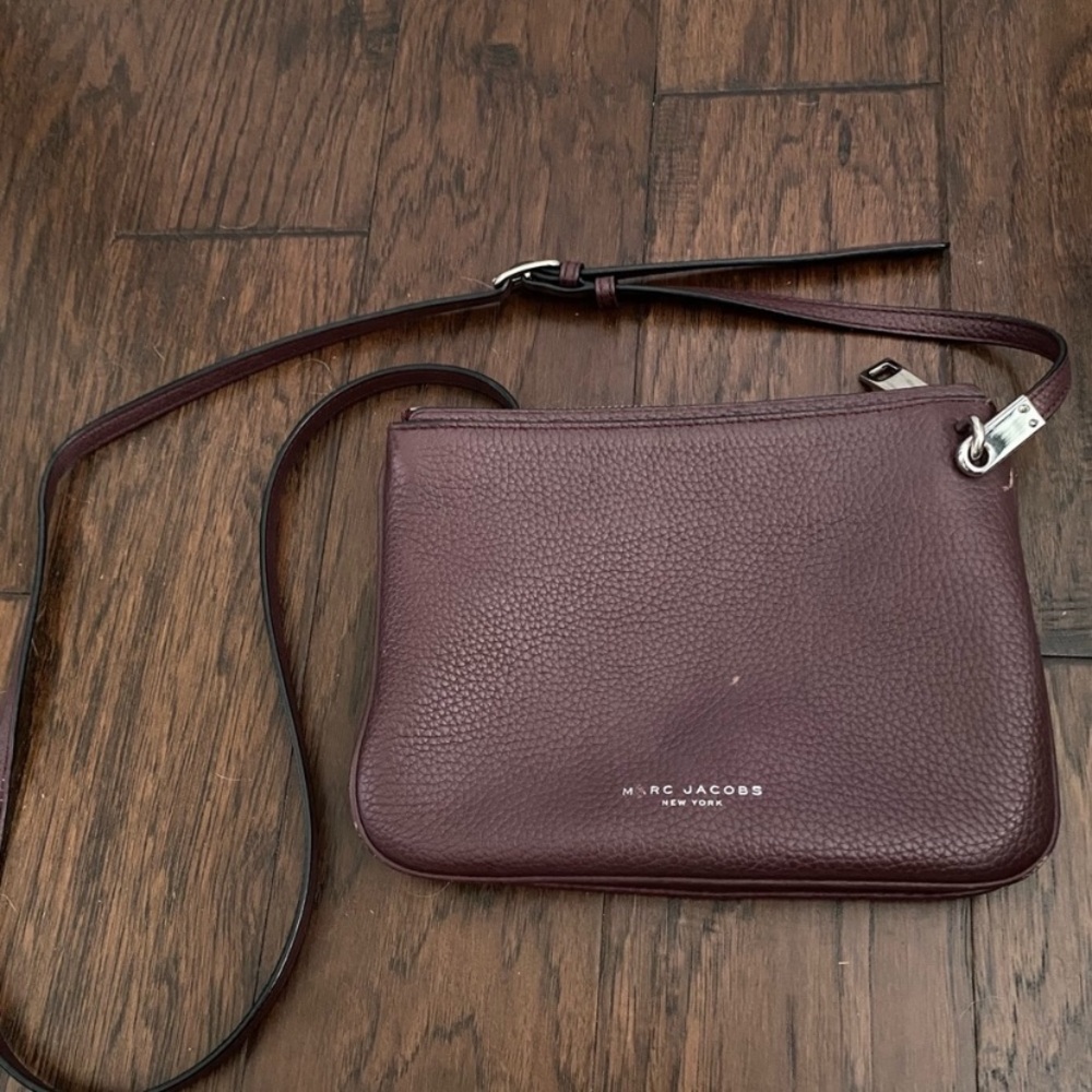 Marc by Marc Jacobs Burgundy Leather Ligero Double Percy Crossbody Bag